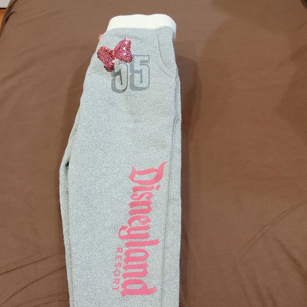 Girls Disney sweat pants - Picture 2 of 8